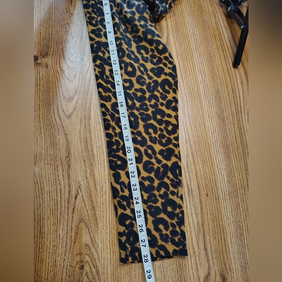 Terra & Sky Women's Plus Size Leopard Print Leggings Lightweight sz 0X, Stretch. - Picture 11 of 16